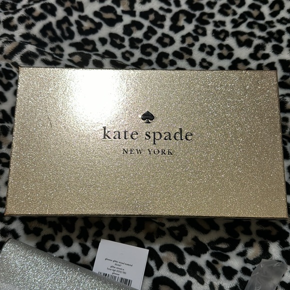 Kate spade boxed medium glitter wristlet wallet - Picture 5 of 5